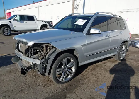 2014 Mercedes-Benz Glk 350 4Matic z USA, uszkodzony, nr VIN WDCGG8JB3EG316610